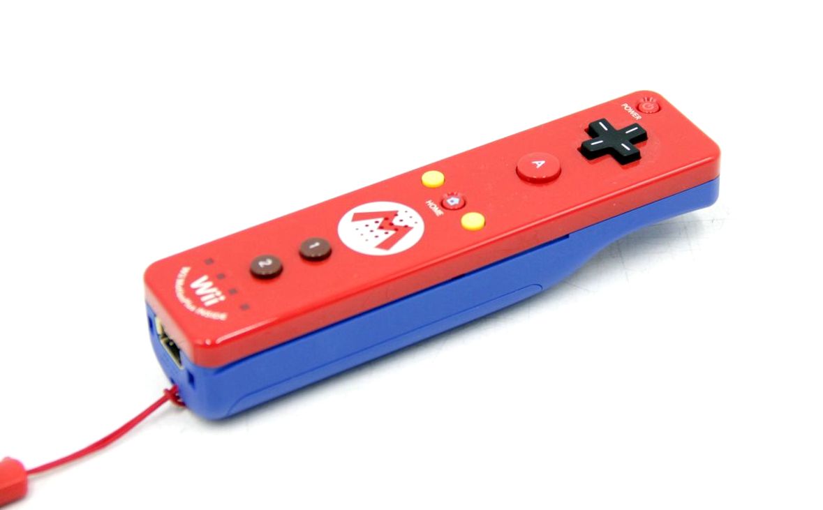 Купить Wii Remote Plus Mario Edition для Nintendo Wii, цена, скидки - Game  Port