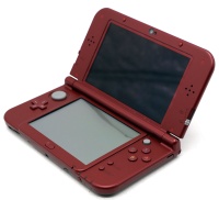Игровая приставка New Nintendo 3DS LL 32 Gb (IPS/TN) Metallic Red