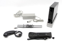Игровая приставка Nintendo Wii (RVL- 001 EUR) Black USB-Loader