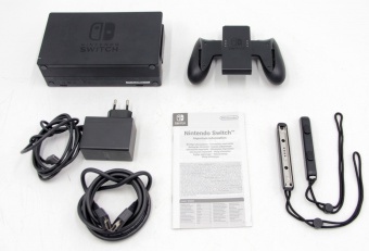 Игровая приставка Nintendo Switch ( 1-я ревизия ) В коробке Б/У