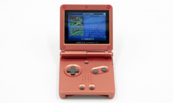 Игровая приставка Game Boy Advance SP Встроенные игры Б/У
